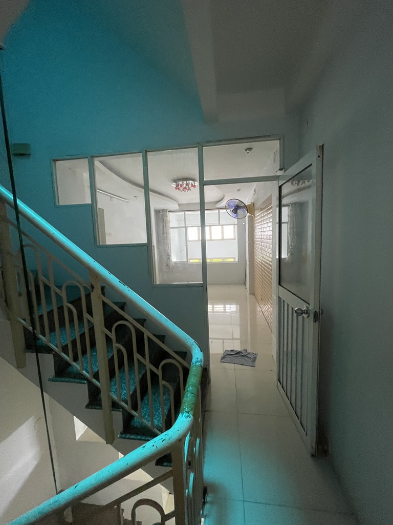 Bán nhà hẻm Minh Phụng, khu trung tâm Q6, 36 m2, 4 tầng 3PN,xung quanh nhiều tiện ích, giá 5 tỷ 9